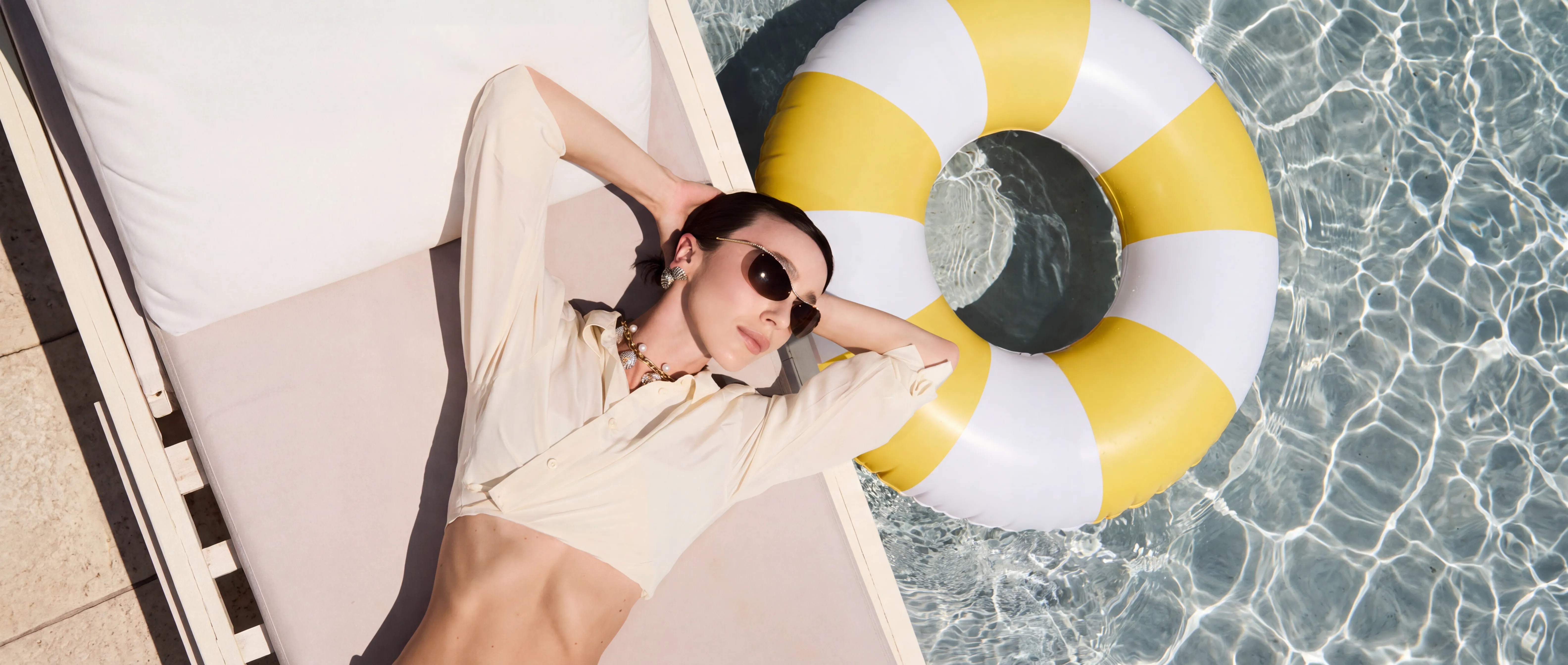 Luxury Merchandise — vista 5